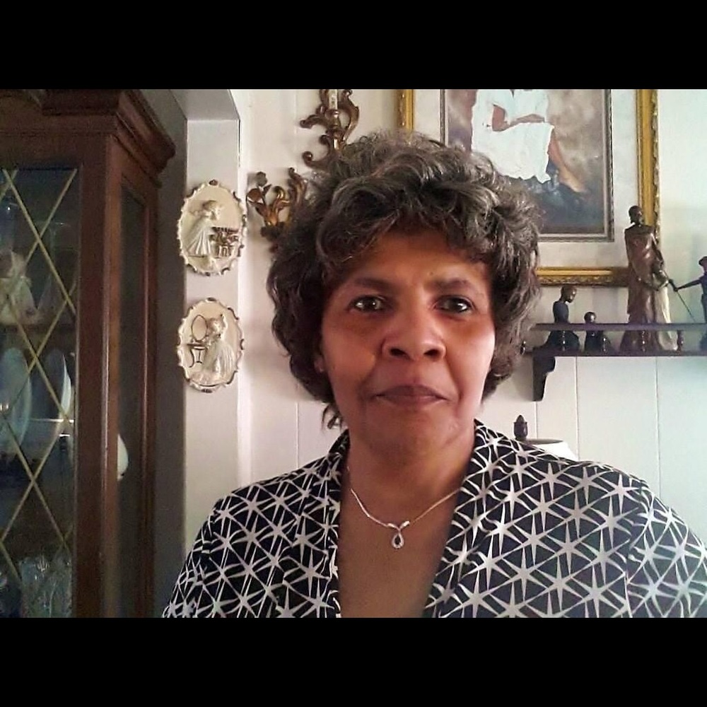 Meet your Posher, Carolyn